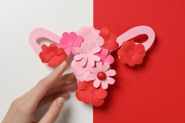 Cólica sem estar menstruada: o que pode ser?