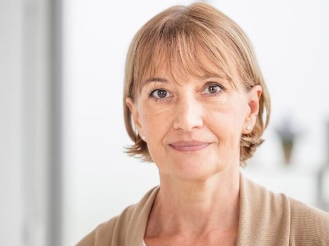 é normal menstruar depois de 3 anos de menopausa